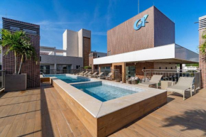 Porto Madero, Condo com Piscina e Academia - Apto 3 dorms 8 pessoas- Centro de Bombinhas